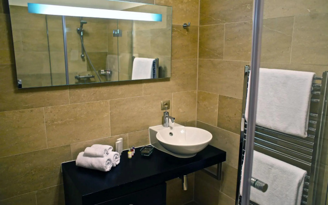 Vienna Suites