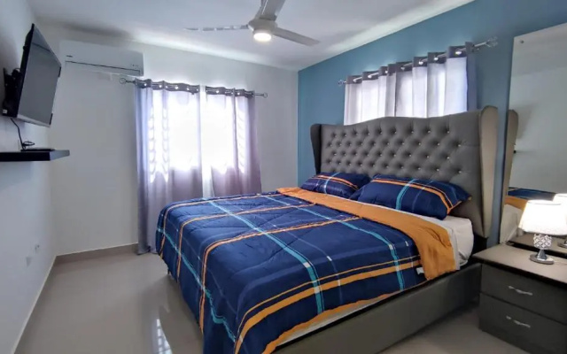Gated Community with 24/7 Security Pool Fast Wifi