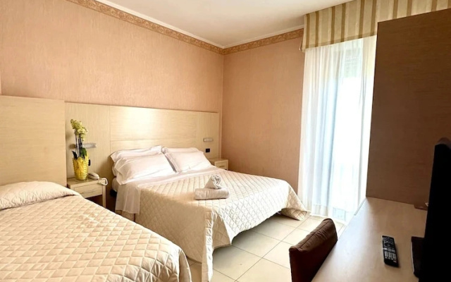 Hotel Metropole