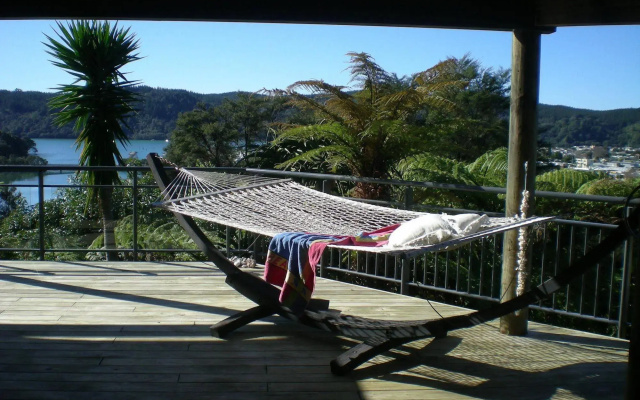 Whangamata Vistas B&B