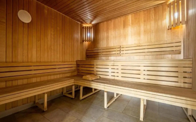Alps Flat With Heated Pool