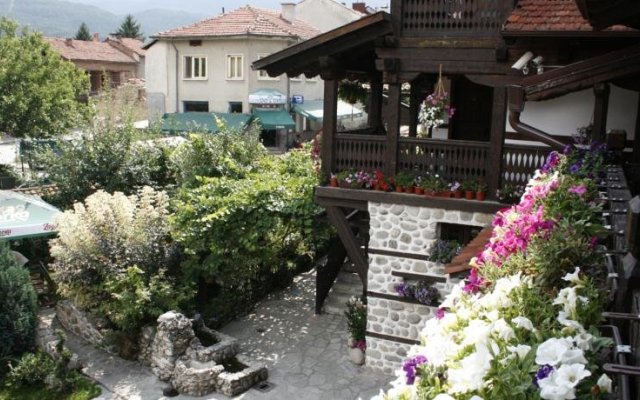 Hotel Makedonska Kruchma in Bansko, Bulgaria from 113$, photos, reviews - zenhotels.com