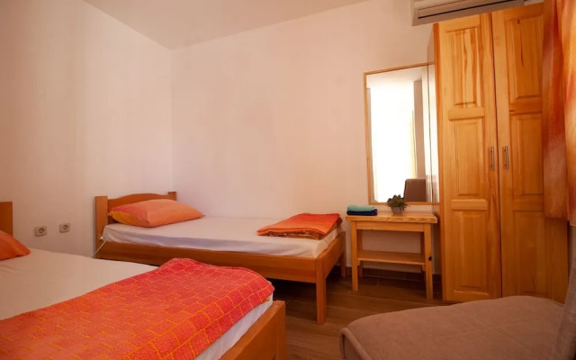 Guesthouse Jadran
