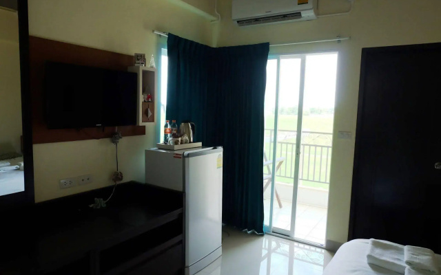 AA Resort Hotel