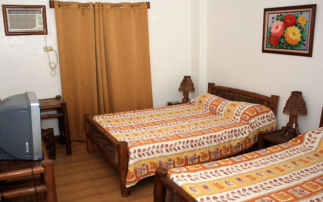 Islandia Alaminos Hotel