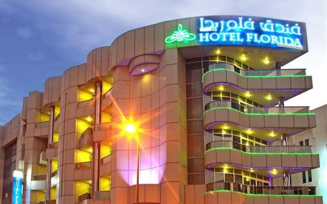 Florida International Hotel вид на фасад