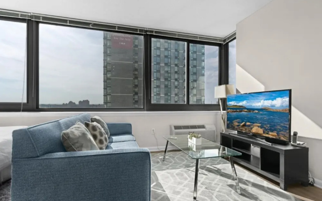 Monaco by Bluebird Suites