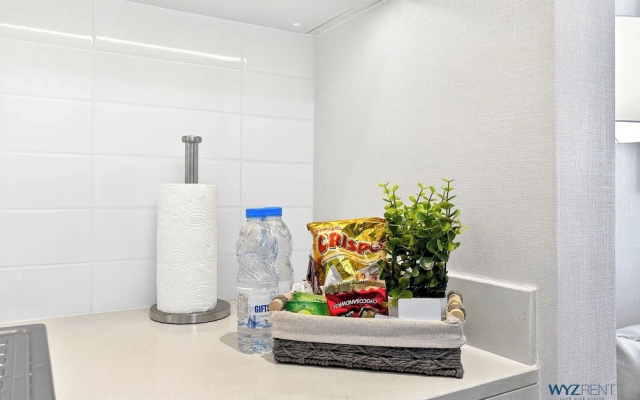 WYZ RENT|Modern 1BR Forte Near Burj & Mall