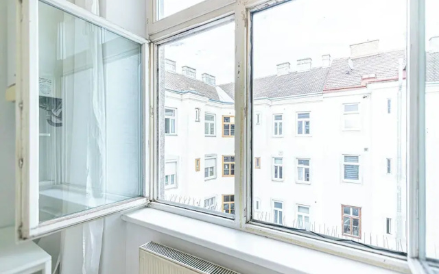 Stylish 1BR Apartment In Vienna Center