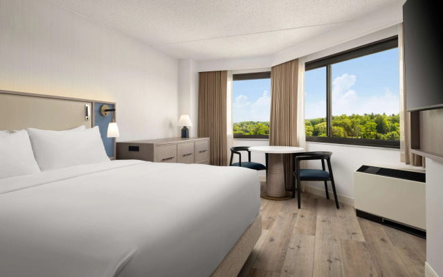 Sonesta White Plains Downtown