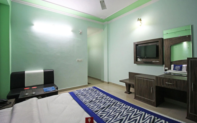 OYO 5876 Hotel KS International