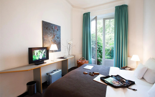 Aussen Alster Hotel