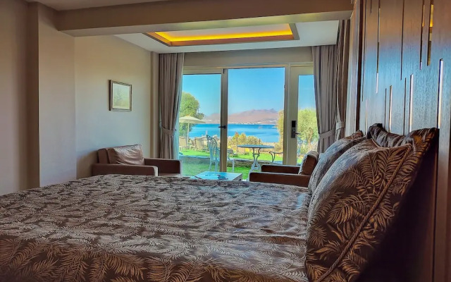 Roas Hotel