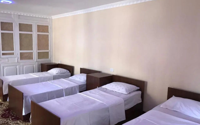 Guest House Firuza