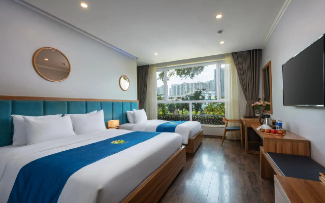 Oriana Hotel