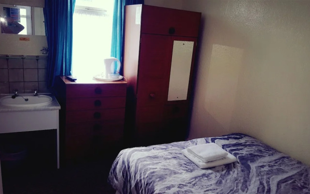 Gracelands Guest House