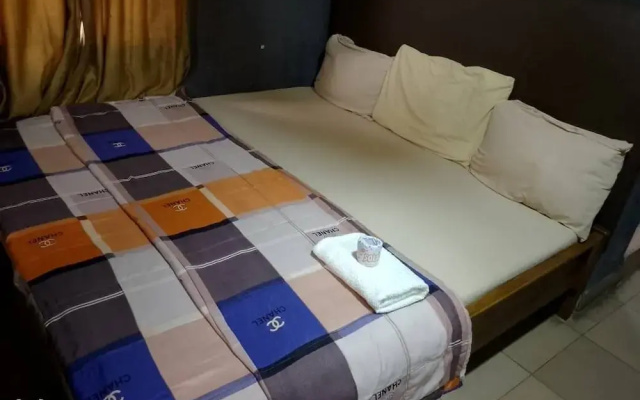 GAT Travellers Hotel