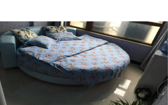 Qilin Theme Hotel