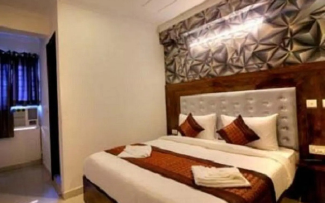Hotel Ark-Of-Avalon Near Delhi Airport