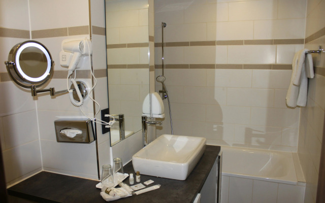 Grand Hotel Empire Frankfurt