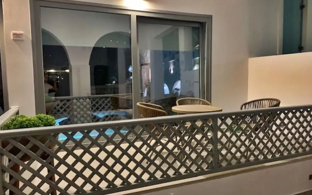 Aphrodite Luxury Apartment