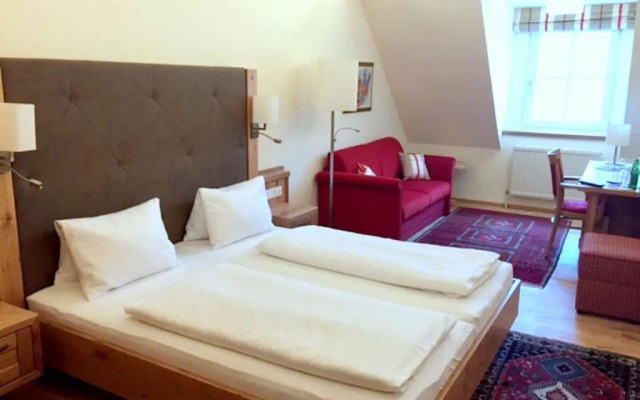 Hotel-Restaurant Kirchenwirt