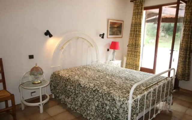House With Private Pool Near the Beautiful Village of Salernes