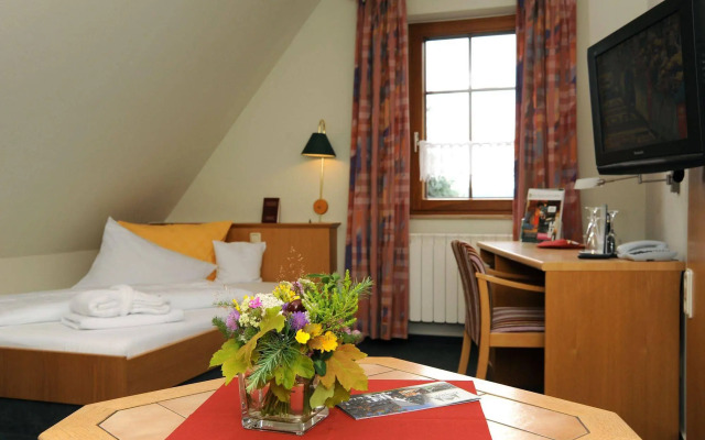 Waldhotel Kreuztanne