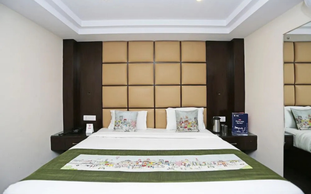 OYO Flagship 22444 Hotel Shiwalik Regency Mall Road