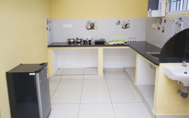 OYO 13058 Home Grand 3BHK ECR