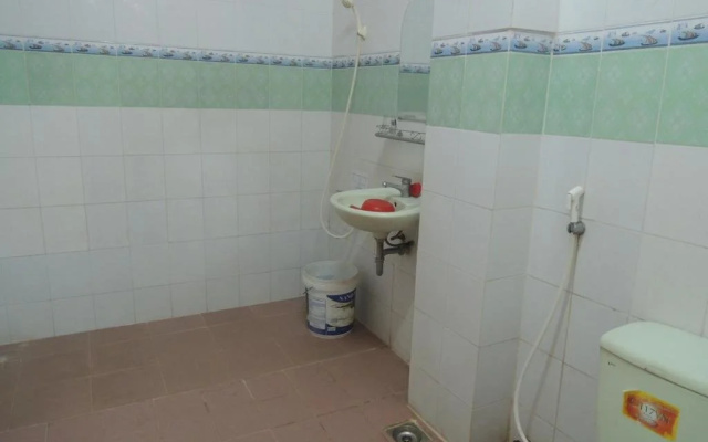 Anh Duc Hotel
