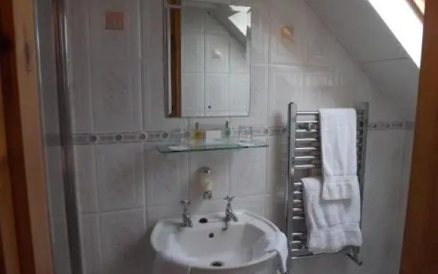 Gort Na Mona B & B