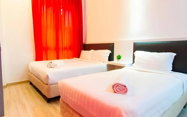 Hotel Zamburger Plaza Mahkota