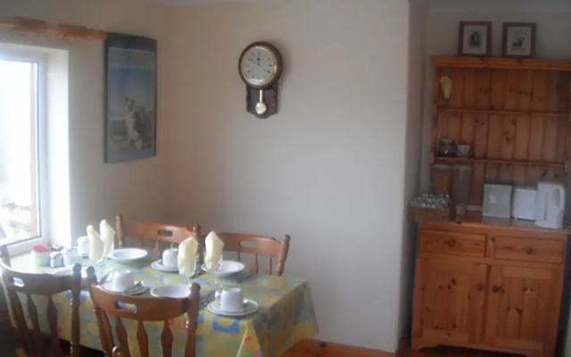 Oliver's Seafood Bar, Bed & Breakfast