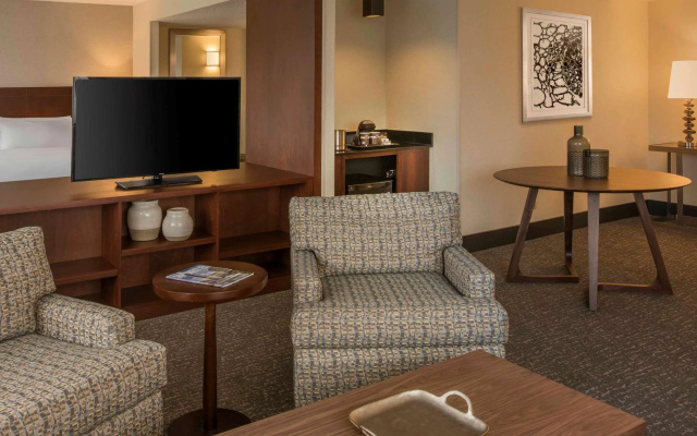 DoubleTree by Hilton Chicago Schaumburg