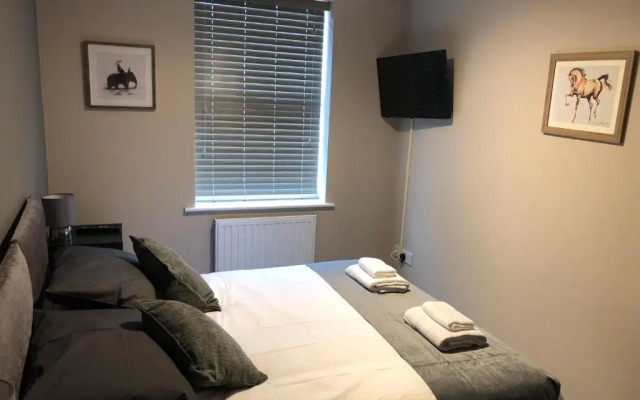 Eclipse Apartment No 2