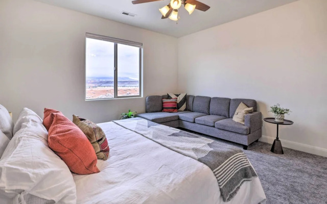 Modern Apartment w/ Beautiful Mountain Views!