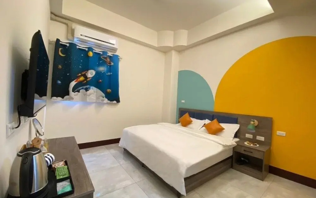 Budai Sun Never Sets B&B