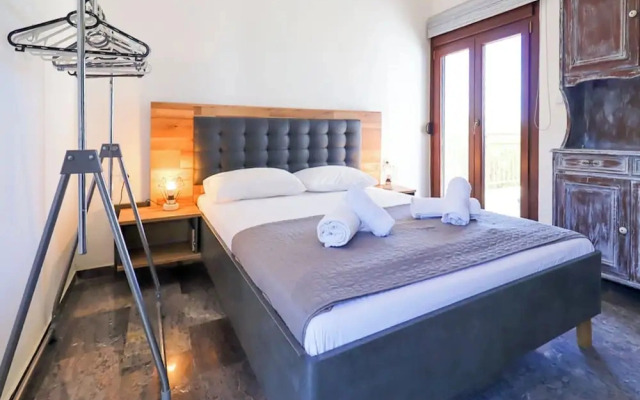 Luxury Apartment in Akti Elias Sithonia