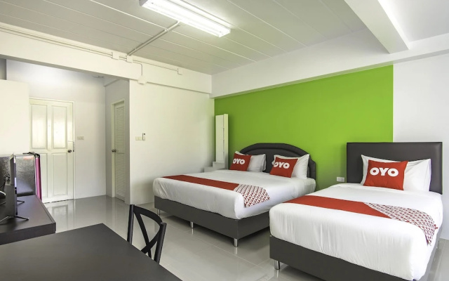 OYO 601 C W Mansion Phuket