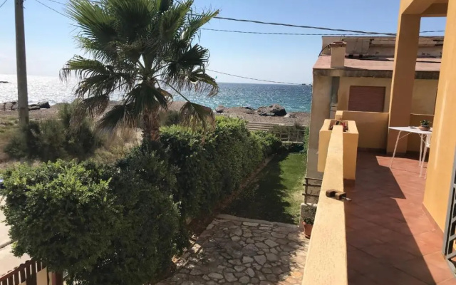 Posidonia Apartments