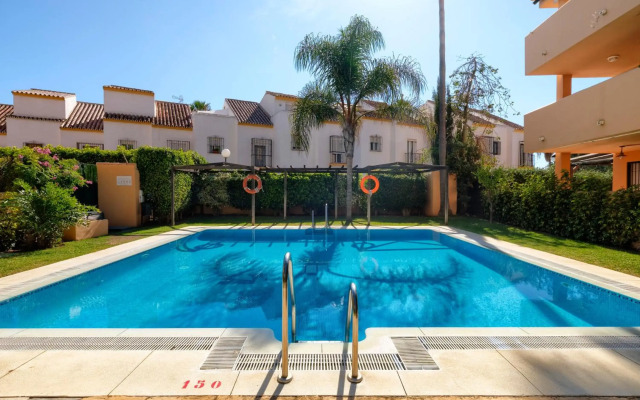 Playa Alicate, 2 Bedroom Beach Apartment