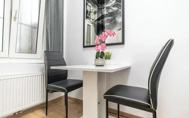 Large 5BR Central Flat Near Augarten