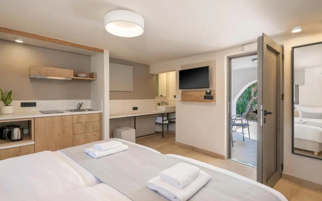 Elafonisi Resort by Kalomirakis Family