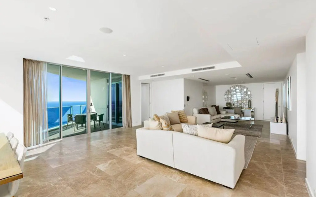 Orchid Residences HR Surfers Paradise