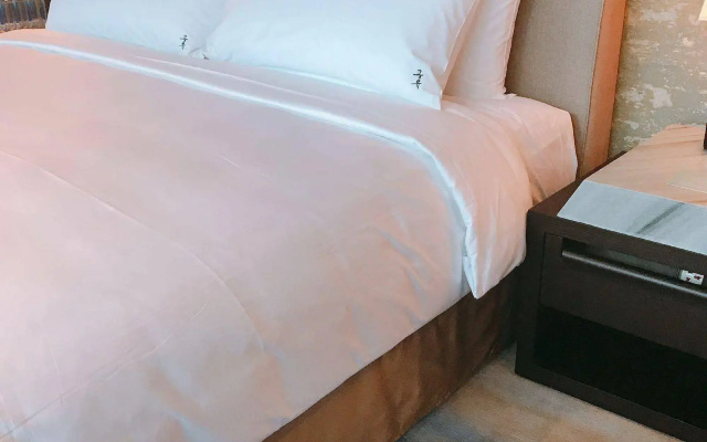 Kerry Hotel Hong Kong by Shangri-la
