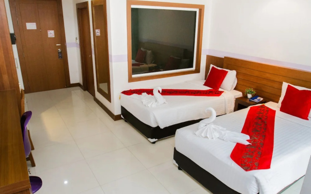 Chana Phuket Hotel