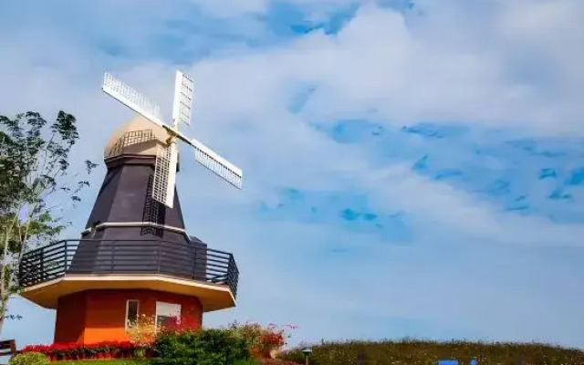 Jin Bi Property Joyful Homestay (Dongning Haifahu Island Store)
