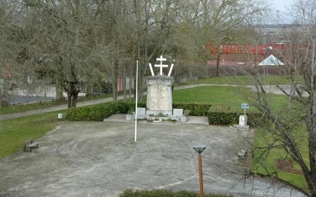 Apart Falaise 23