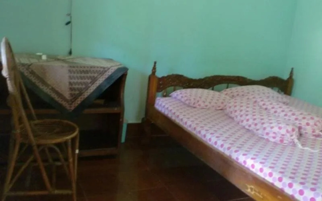 Adi Homestay